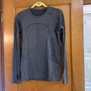 Grey lulu size 6 long sleeve shirt